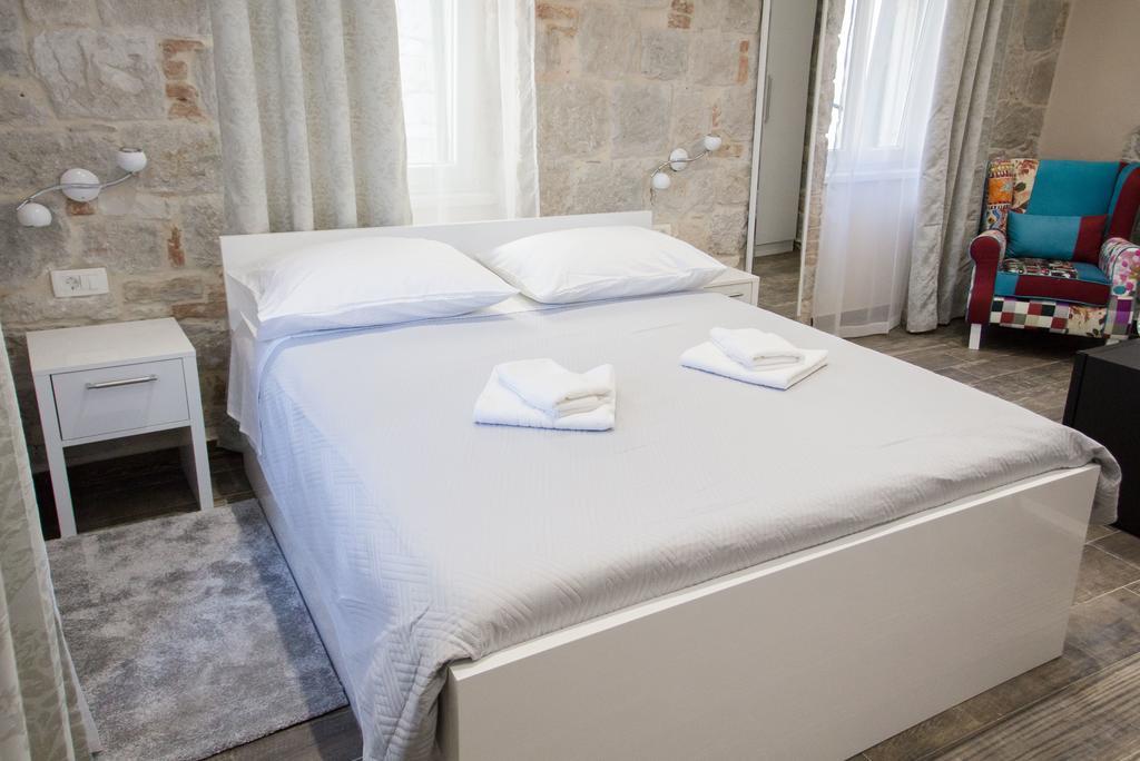 Elegant Residence Rooms & Apartments Split Ngoại thất bức ảnh