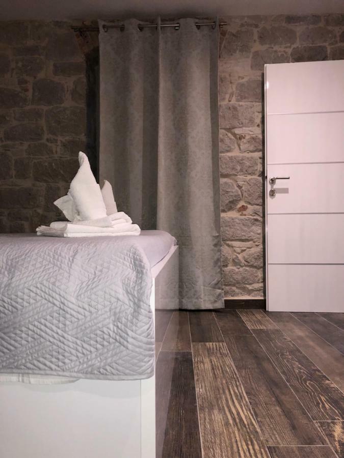 Elegant Residence Rooms & Apartments Split Ngoại thất bức ảnh